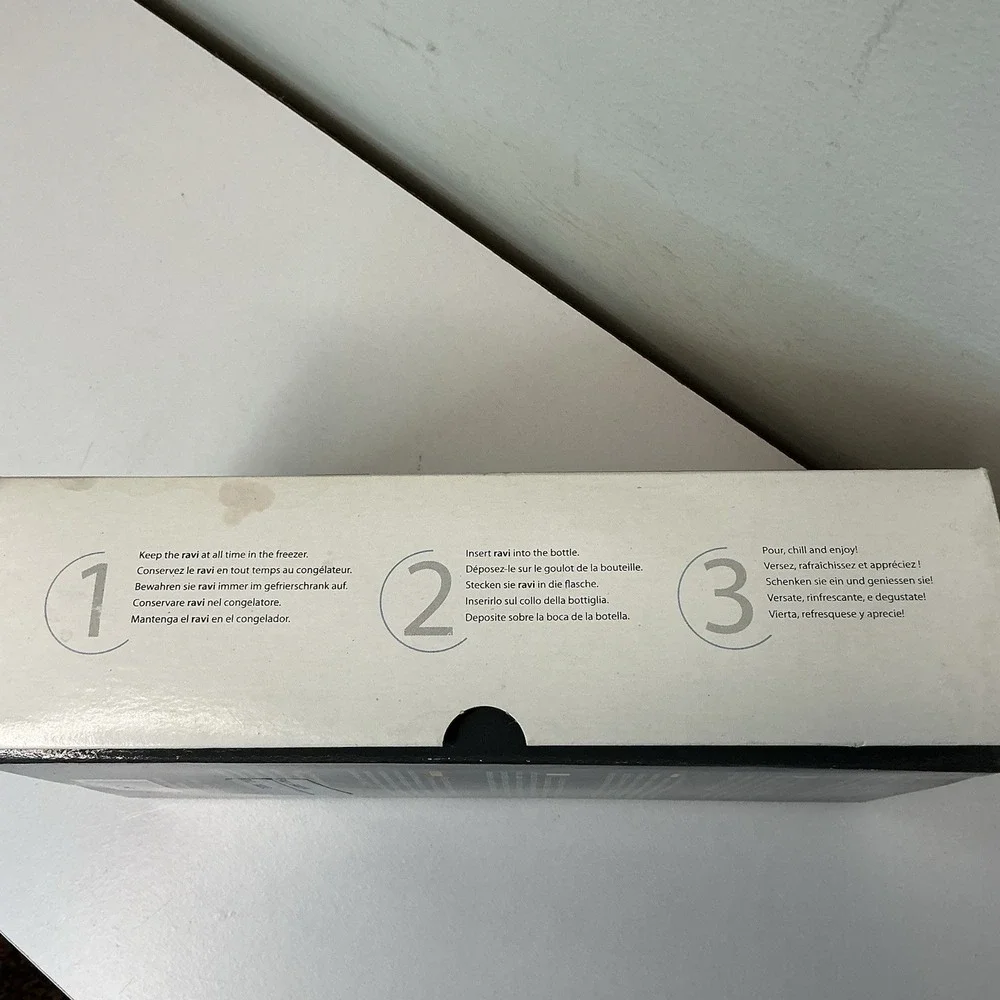 Ravi Instant WINE CHILLER‎ Cooler Refresher With Bonus Thermometer Open Box